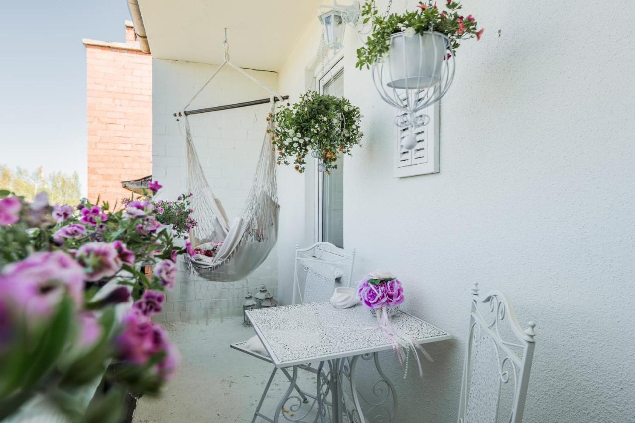 Vintage Lounge Studio By The Sea In Liepaja Exterior photo
